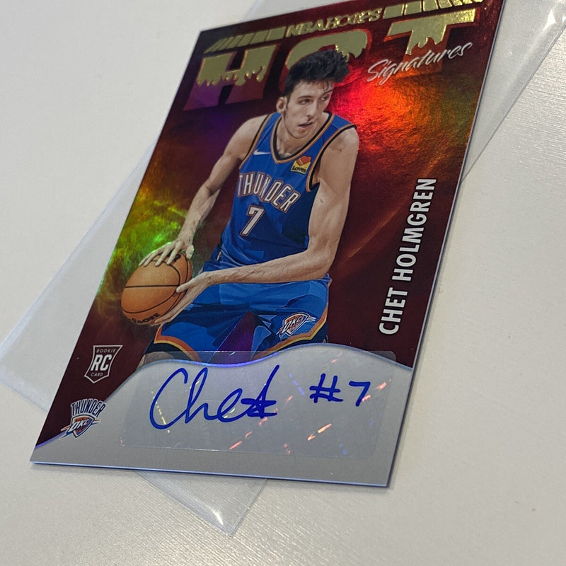 NBA HOOPS Chet Holmgren Auto autograph Hologram Rookie Card Hot Signatures 2023