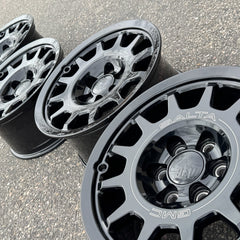 18 GMC SIERRA AT4X ZR2 SALTA AEV BLACK BISON 6X5.5 OEM FACTORY STOCK WHEELS RIMS